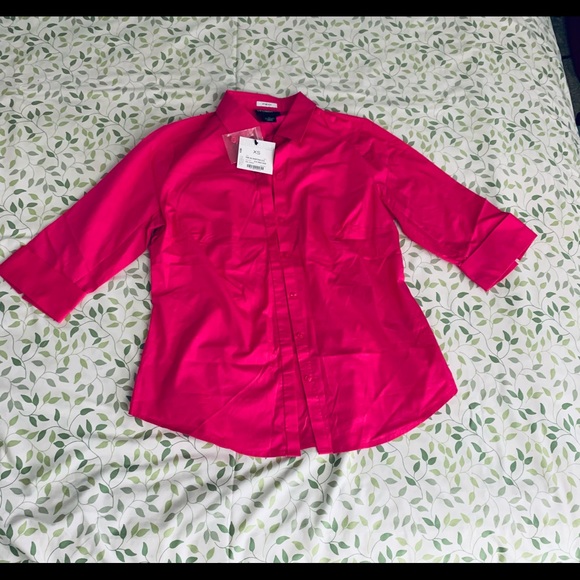 Button down shirt - Picture 1 of 4